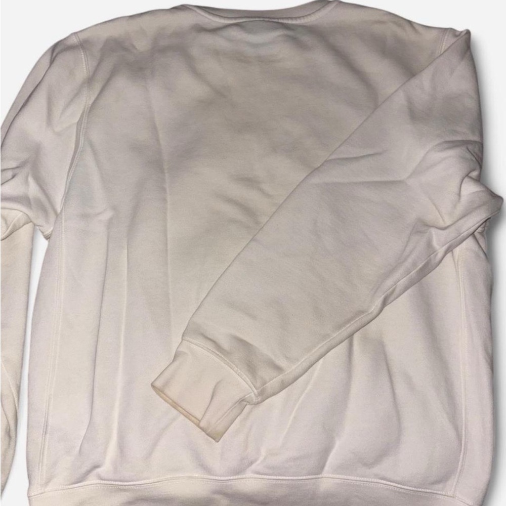 white nike crewneck sweatshirt ୨ৎ